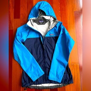 NWOT Patagonia Torrentshell 3L Jacket | Women’s | Size M | Light/Dark Blue